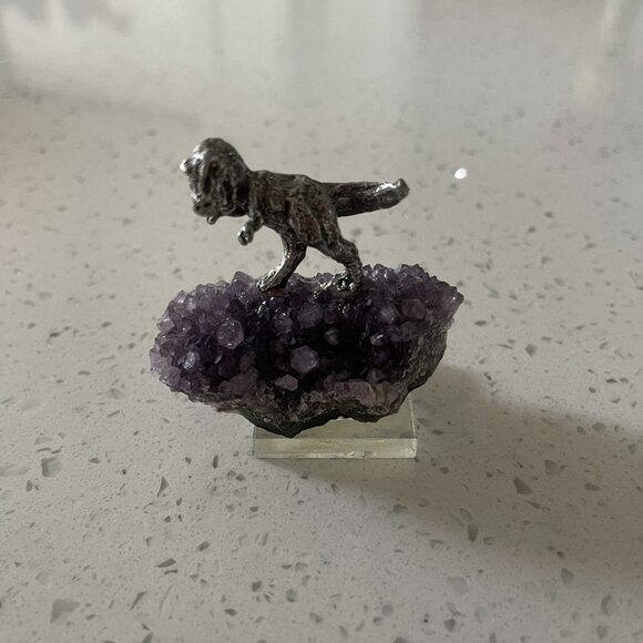 Collection of Seven Agate & Amethyst Figurines - Dinosaurs, Fish, Wolf - Picture 4 of 10